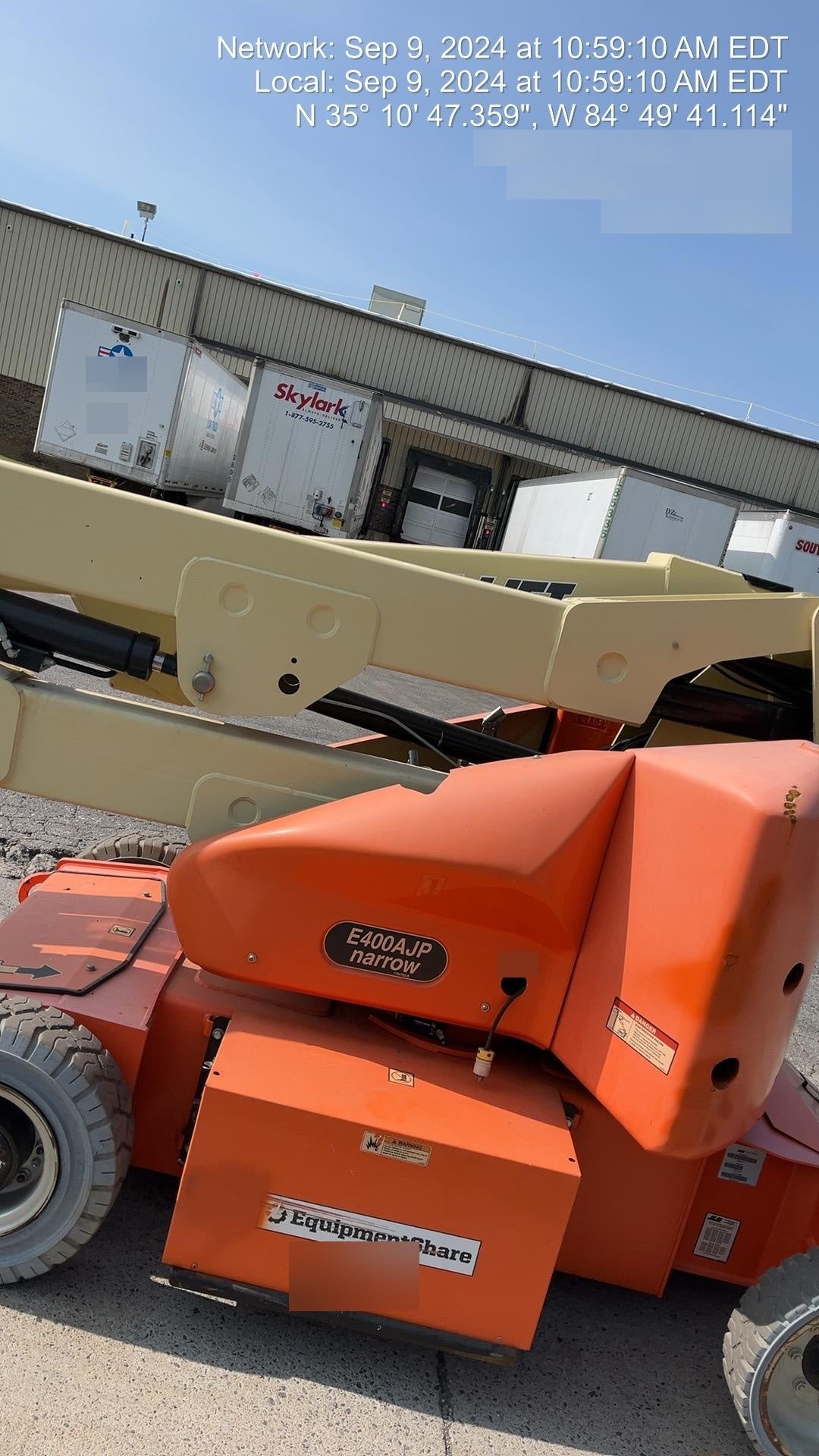 2019 JLG E400AJPN