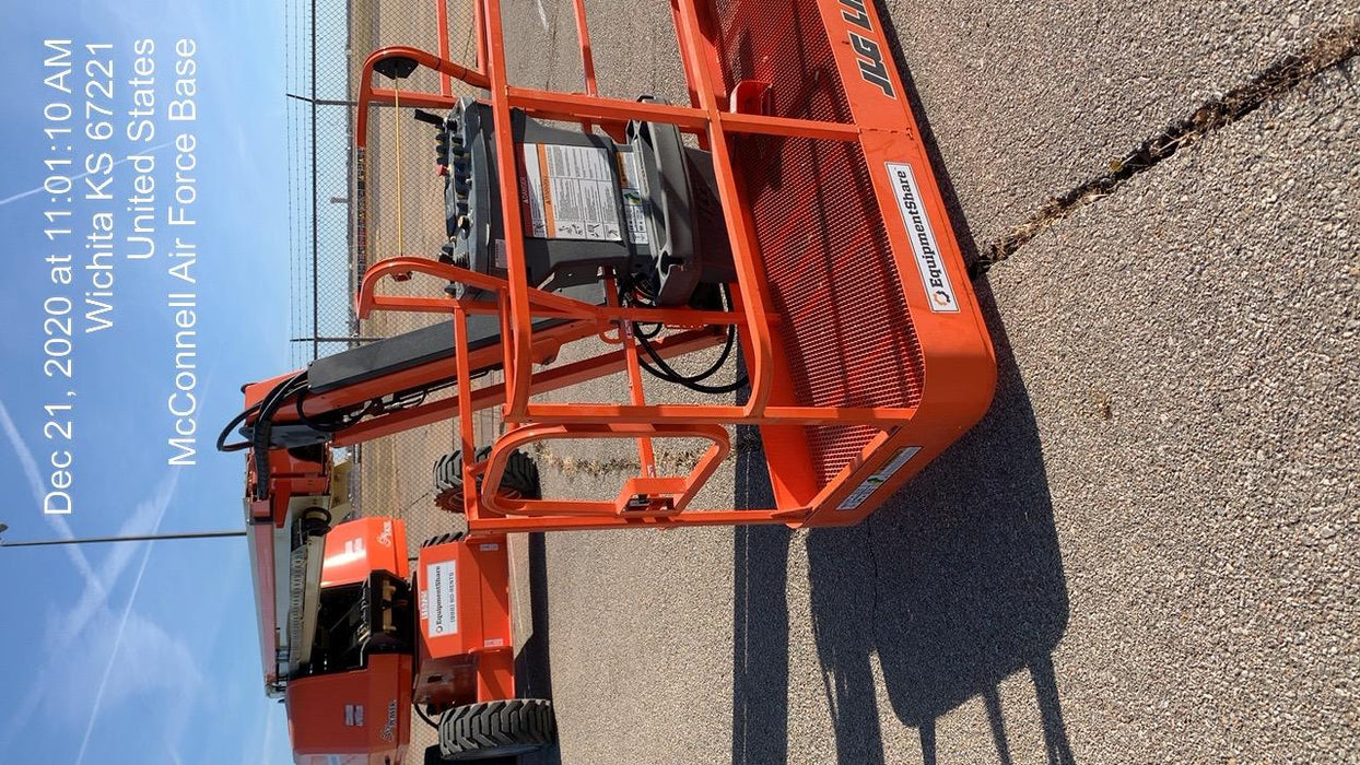2021 JLG 660SJ