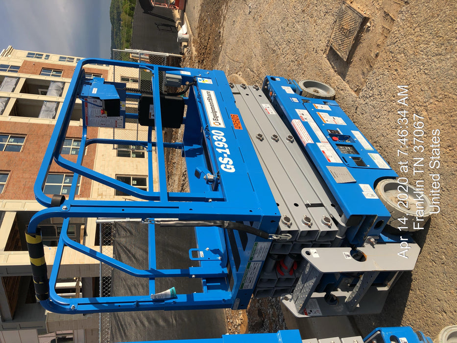 2019 Genie GS-1930 Fixed Rails with Chain Entry