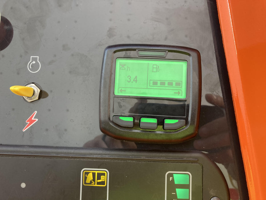 2022 JLG 660SJ Quad Track