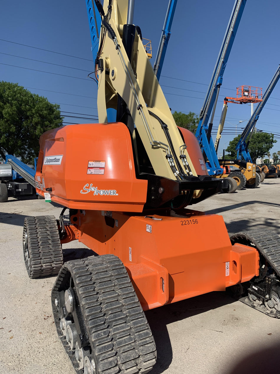 2022 JLG 660SJ Quad Track
