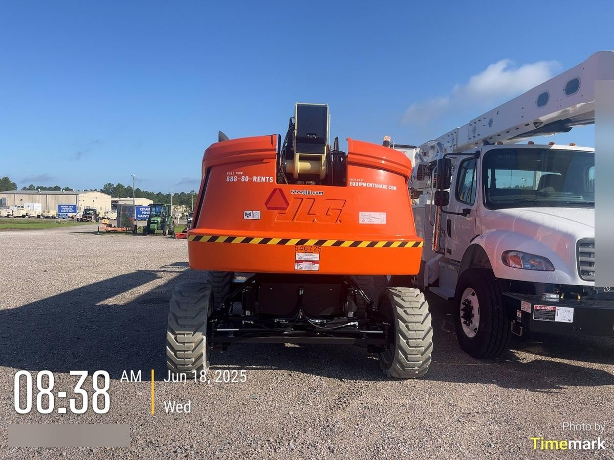 2025 JLG 660SJ