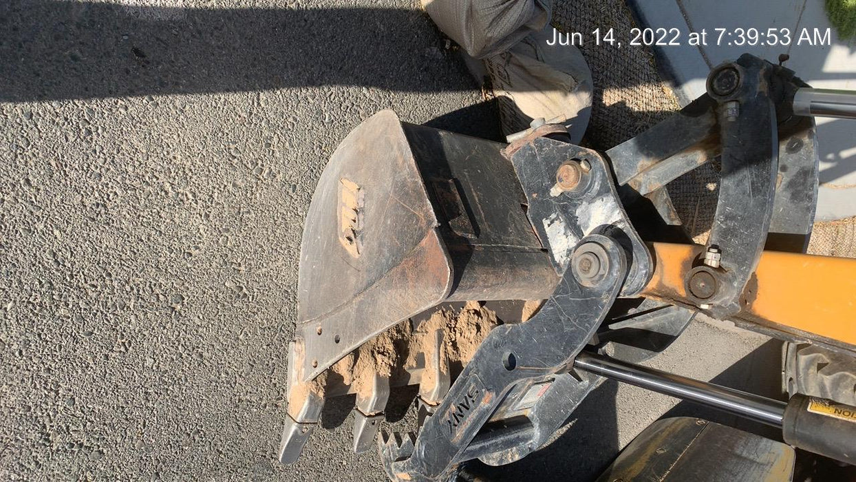 2021 DOOSAN 30" Bucket - Doosan