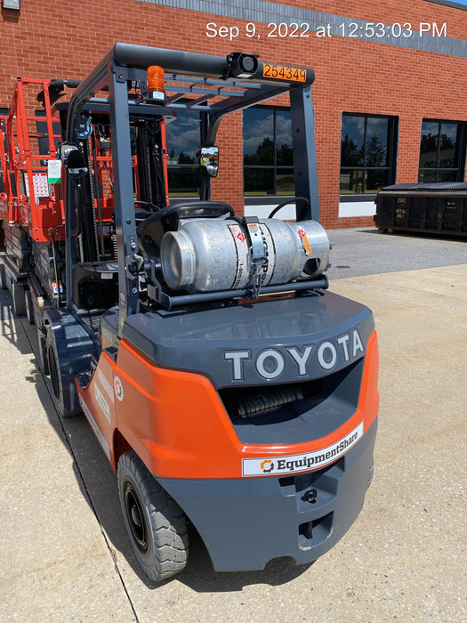 2022 TOYOTA 50-8FGU25