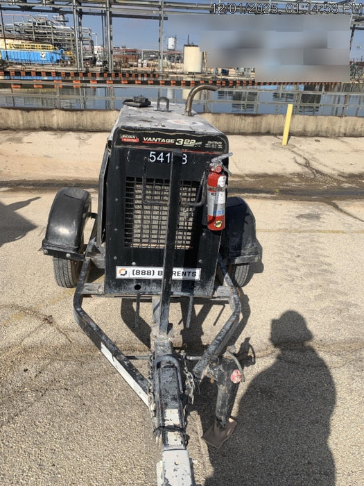 2019 Lincoln Electric Vantage 322 Welder Ready-Pak 3, Two wheel trailer, Fender and Light kit, Cable Rack