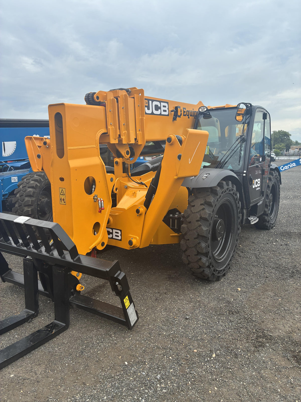 2026 JCB 510-56