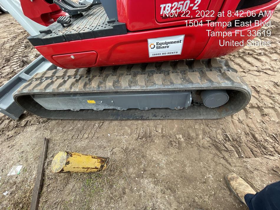 2022 TAKEUCHI TB250-2R