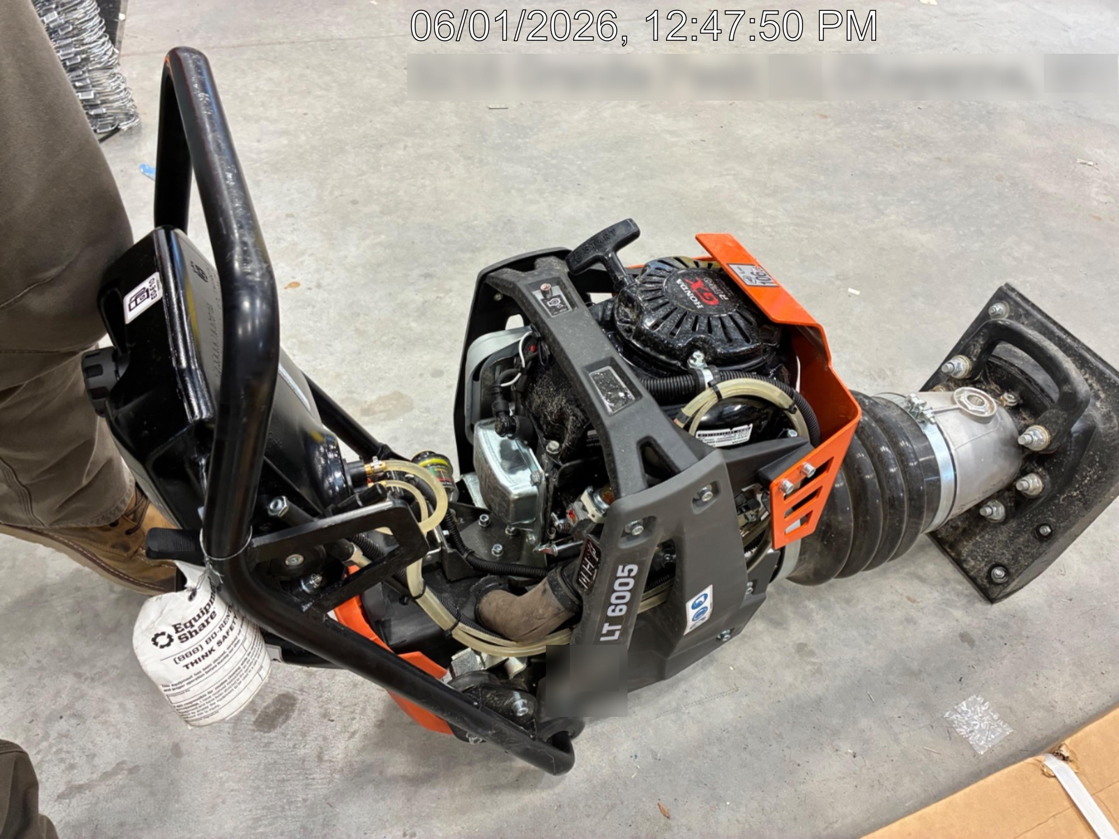 2025 HUSQVARNA LT6005