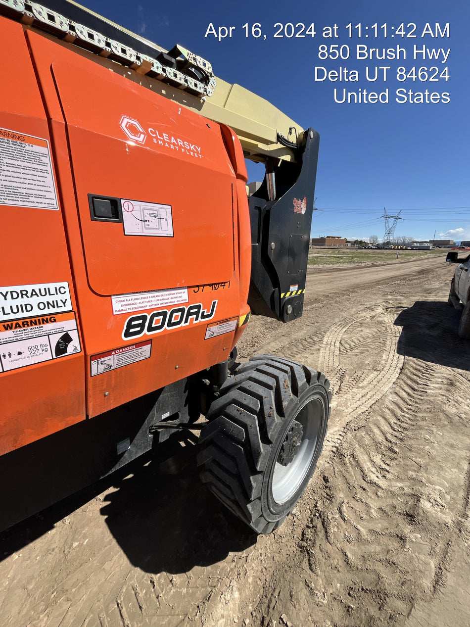 2023 JLG 800AJ