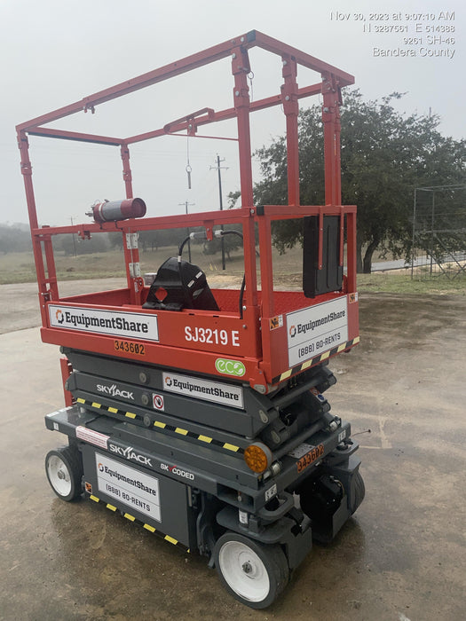 2023 SKYJACK SJ3219