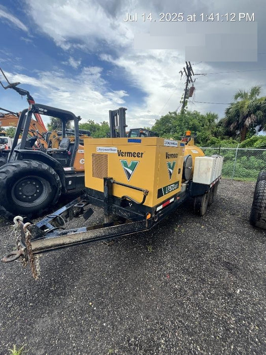 2022 VAC-TRON LP573XDT