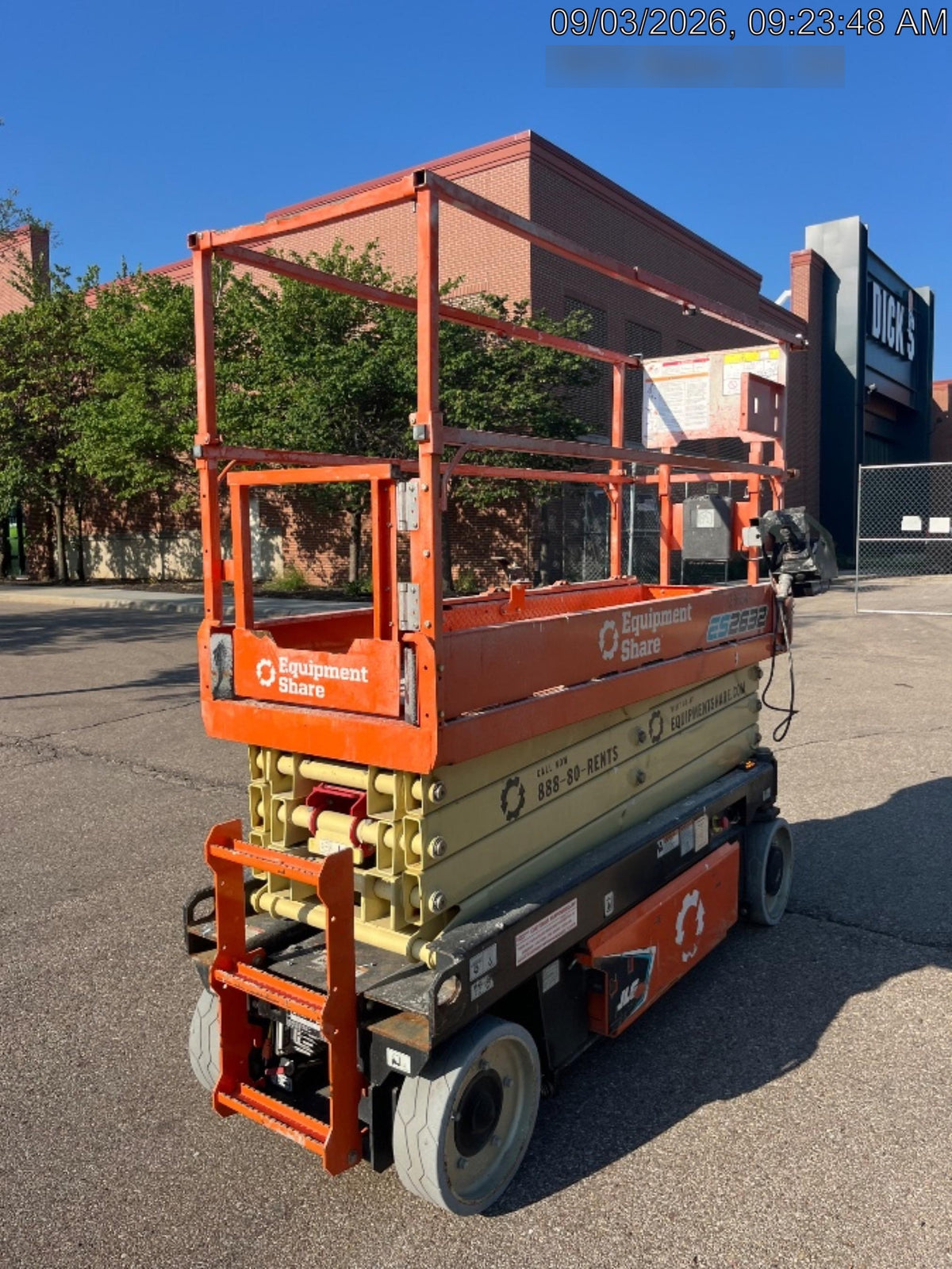2022 JLG ES2632