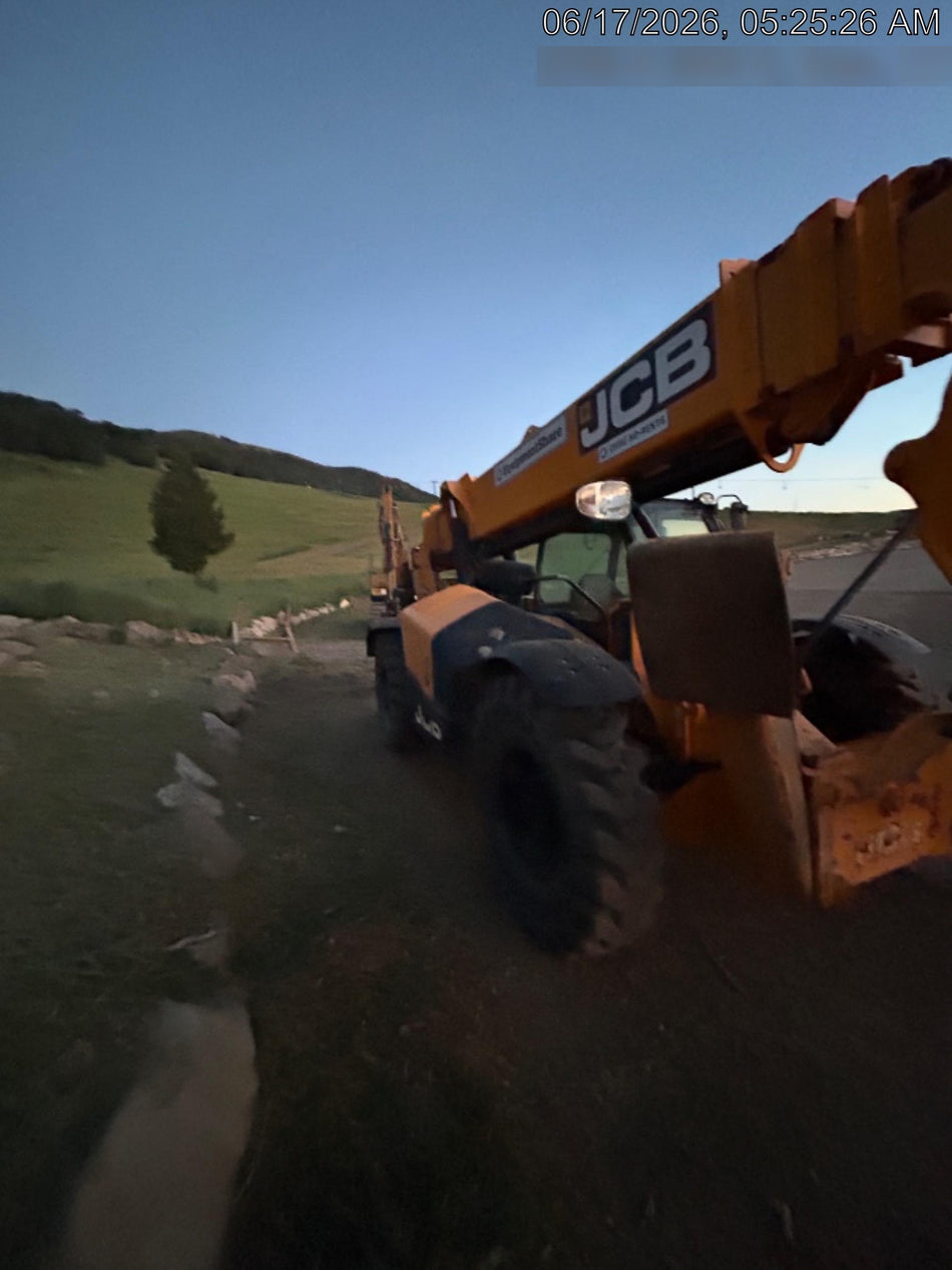 2023 JCB 514-56