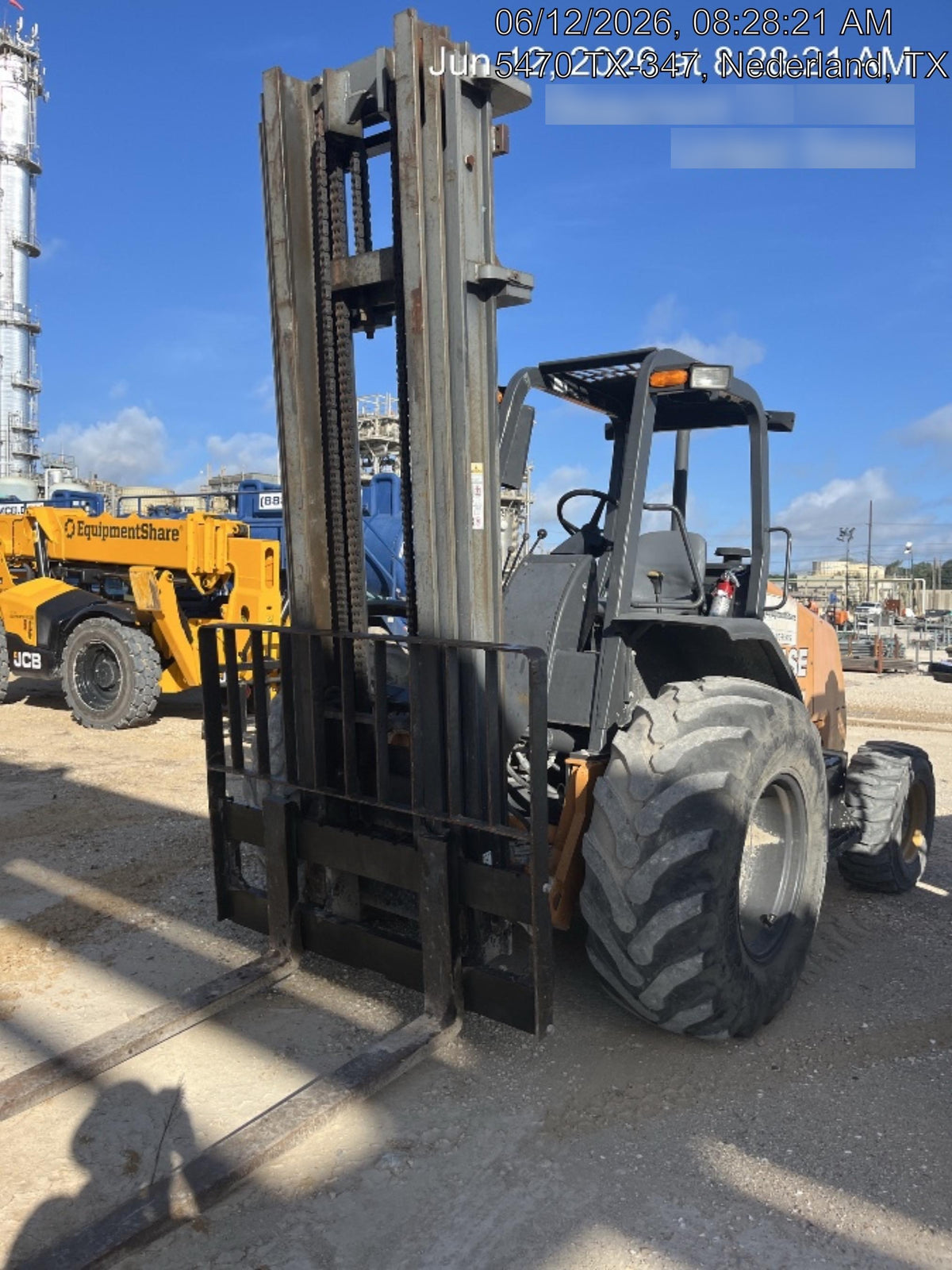2019 CASE 588H