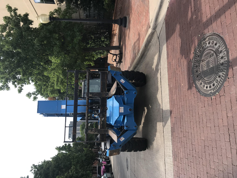 2019 Genie GTH-1056 Cab/Heat/AC, FF Tires, LED Work Lights, Beacon 60" QA Carriage, 60" Forks