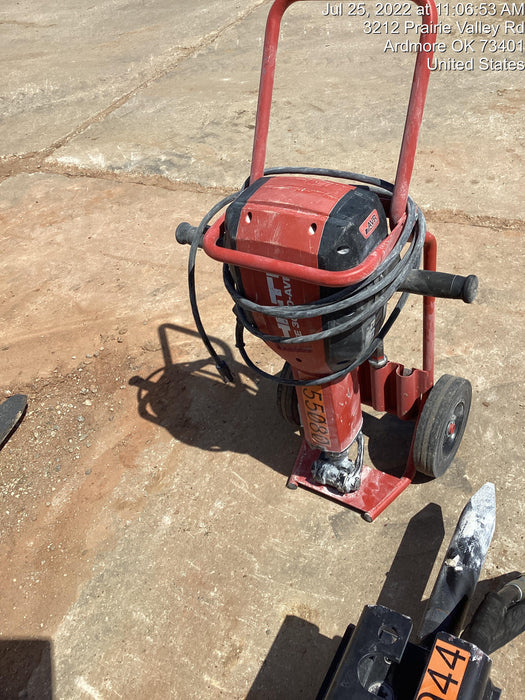2021 HILTI TE 3000-AVR