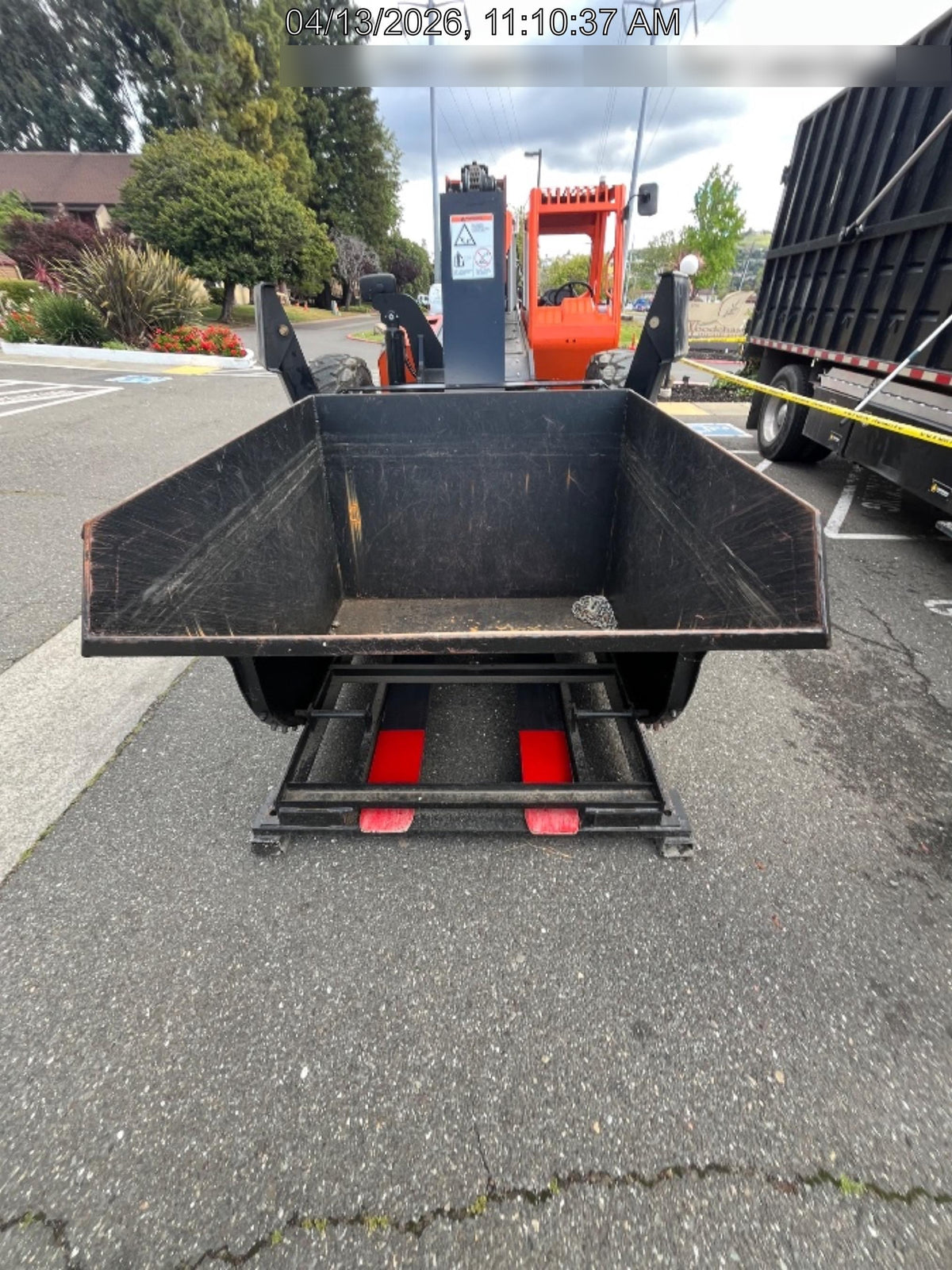 2025 STAR INDUSTRIES M-1820 - Self-Dump Hopper