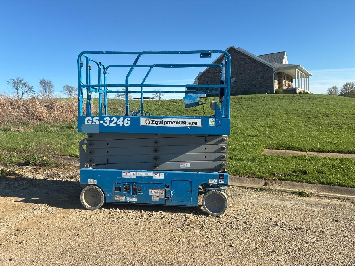 2020 GENIE GS-3246