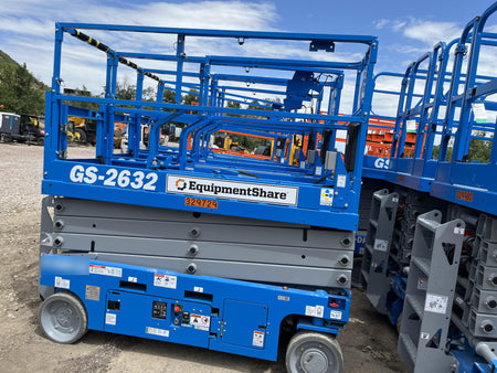 2023 GENIE GS-2632