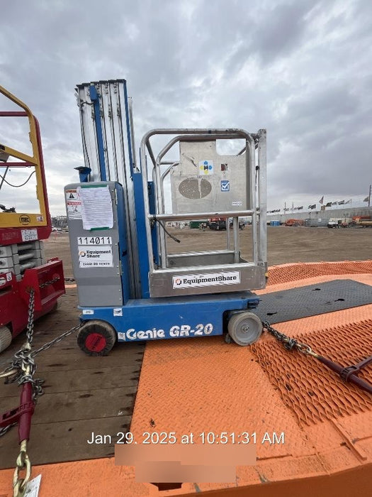 2020 GENIE GR-20