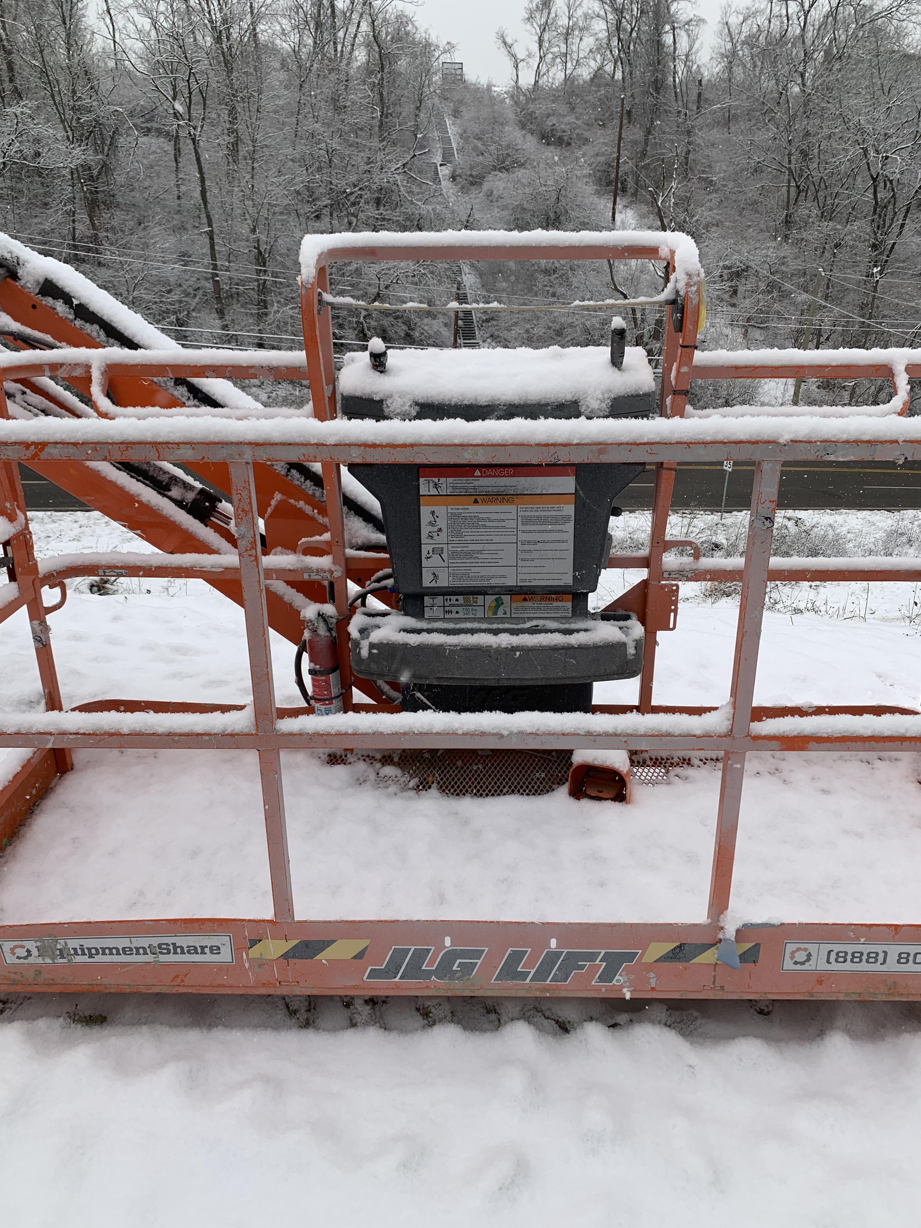 2021 JLG 660SJ