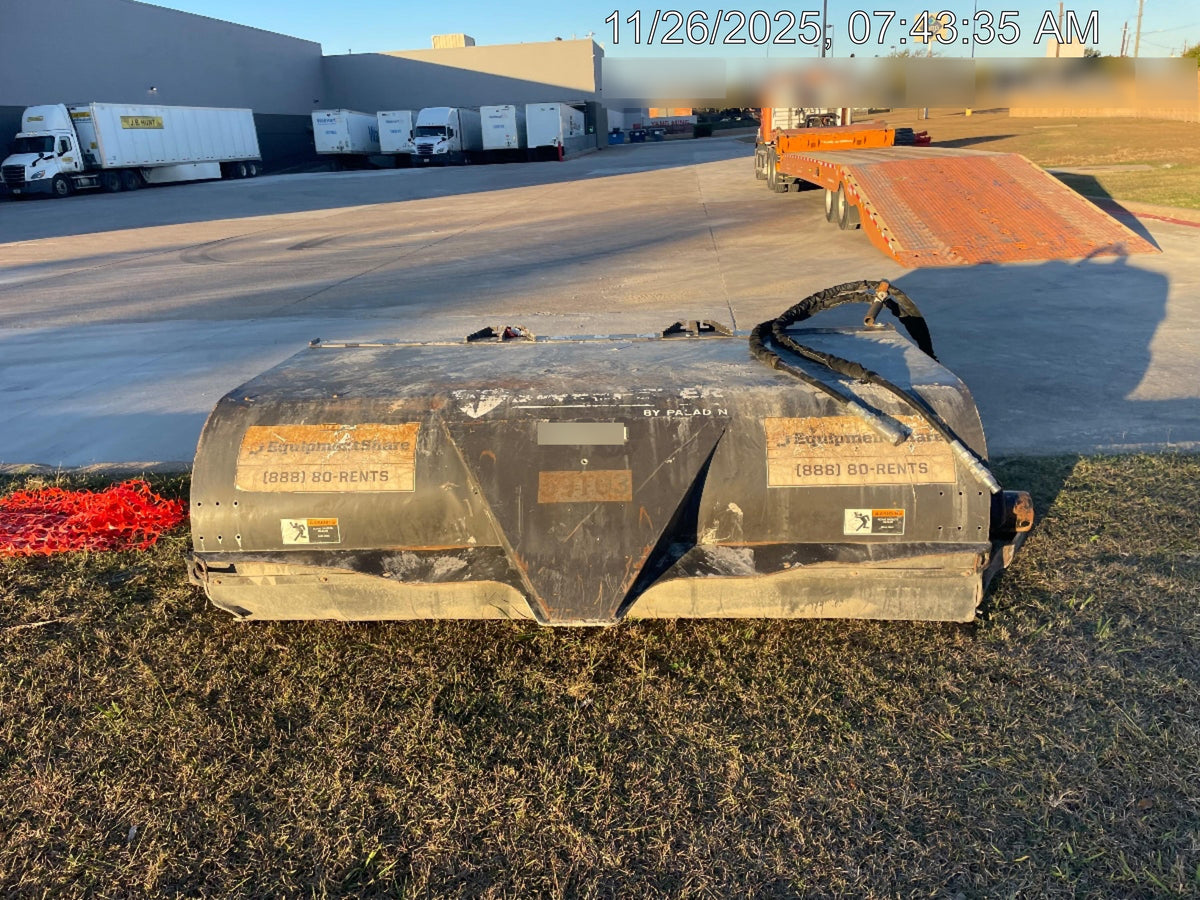 2020 PALADIN Sweepster 84