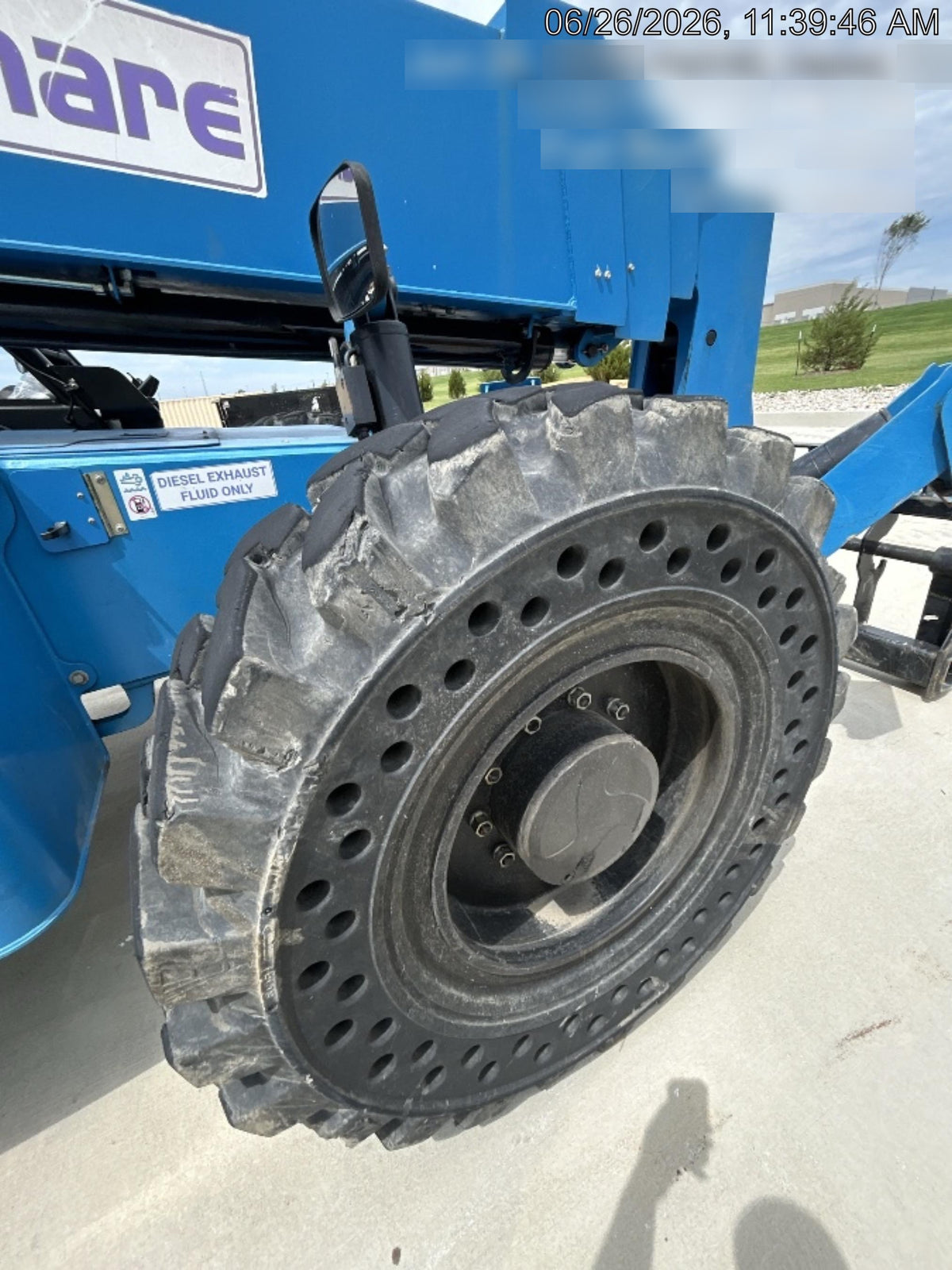 2017 GENIE GTH-1056
