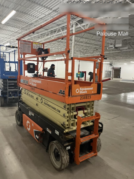 2022 JLG ES2632