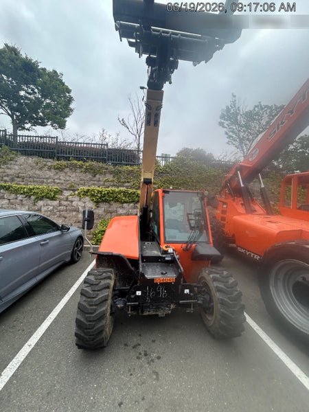 2025 JLG 519