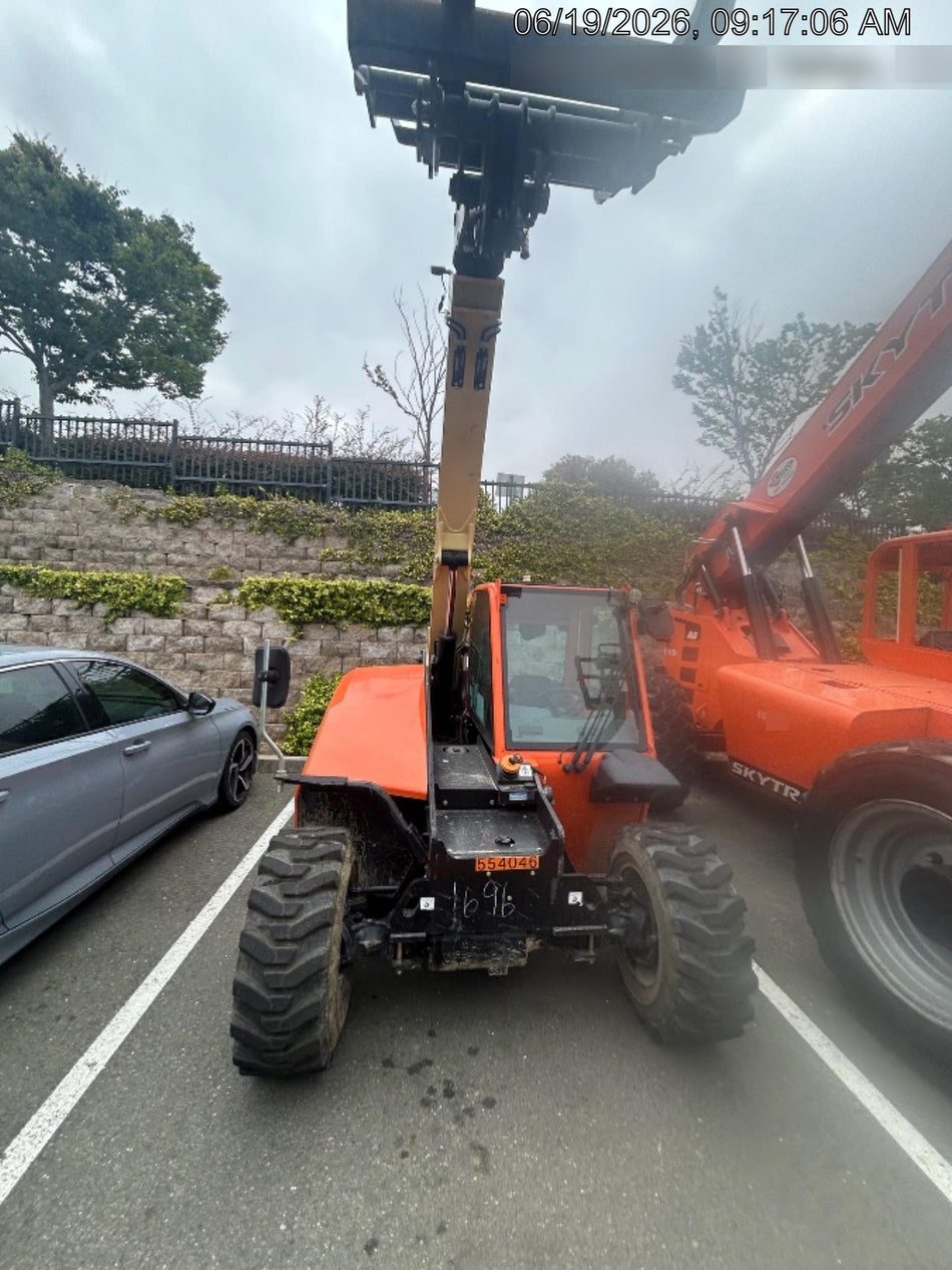 2025 JLG 519