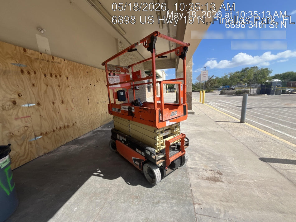 2022 JLG ES1932