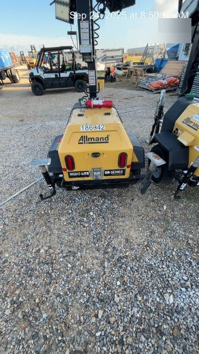 Allmand NLV3GR (4) LED Light Fixture 350W, 23' Vertical Mast, 3kW Prime, Towable, Deep Sea L401, Leveling Jacks, Yanmar T4F 5.8hp