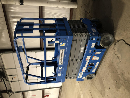 2020 Genie GS-1930 Solid Non Marking Tires, Beacon, Folding rails with half height swing gate