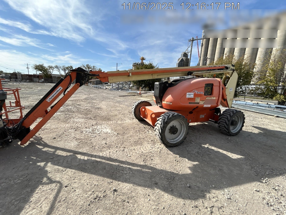 2019 JLG 600AJ