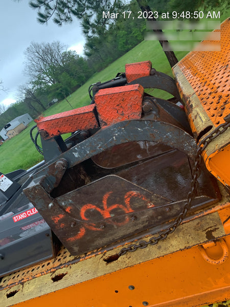 2020 PALADIN 76" Scrap Grapple Bucket - Paladin