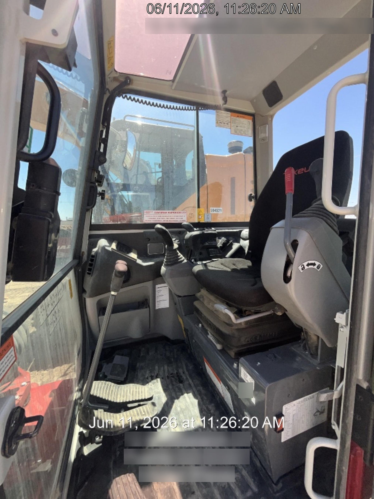 2025 TAKEUCHI TB235-2CR