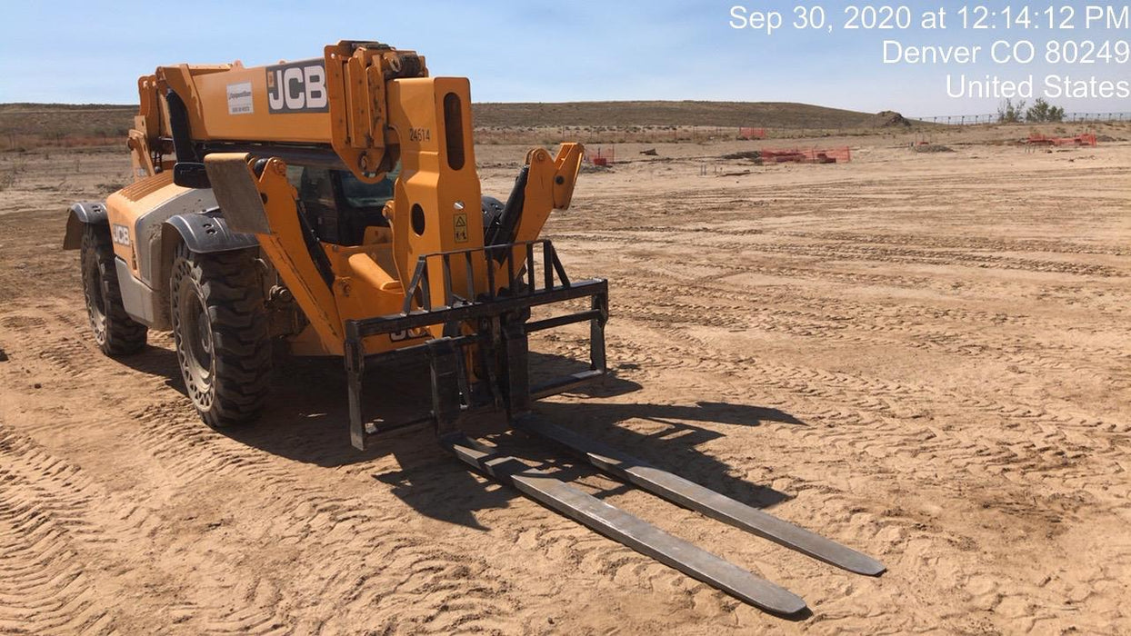 2019 JCB 512-56 JCB 512-56 Enclosed Cab, 109 HP, Solid Tires, Worklights, Beacon, Aux Hydraulics, Lifting Eye w/60" Carriage/60" Forks