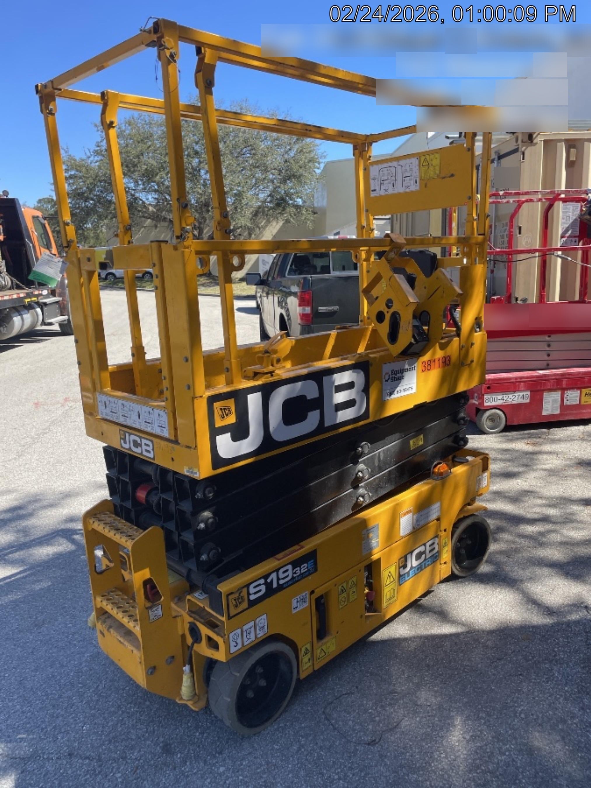 2024 JCB S1932E