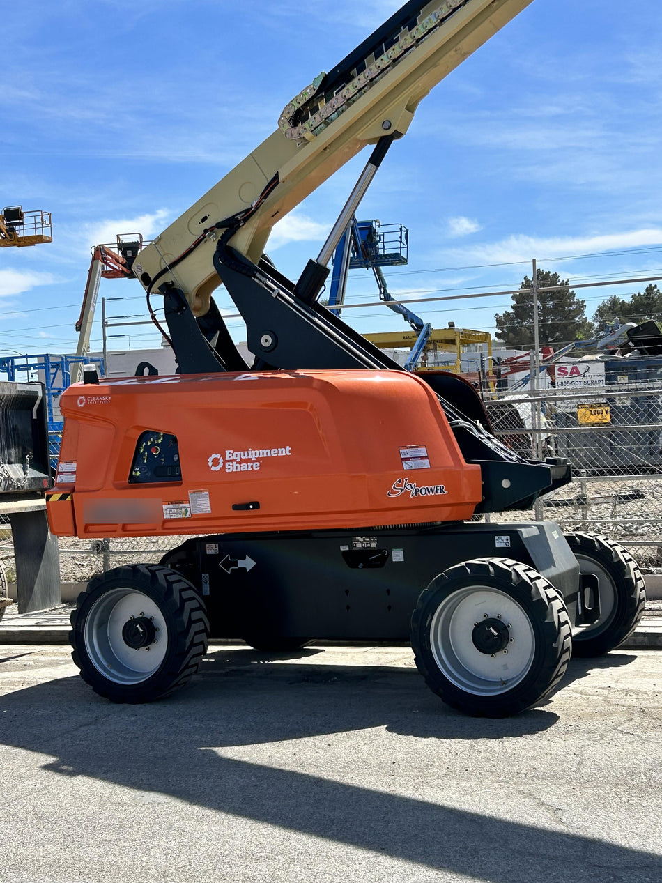 2024 JLG 660SJ