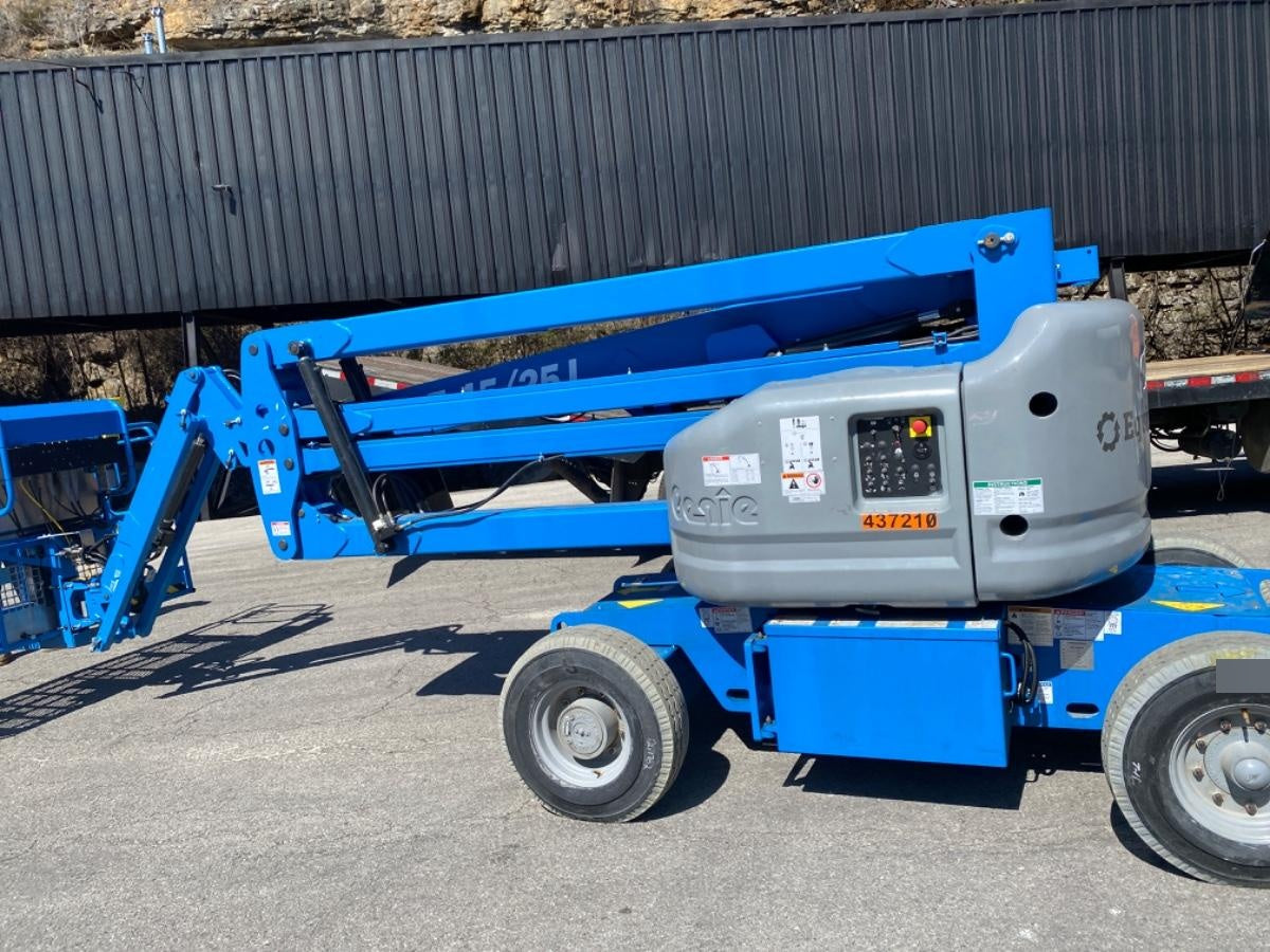 2024 GENIE Z-45/25J DC