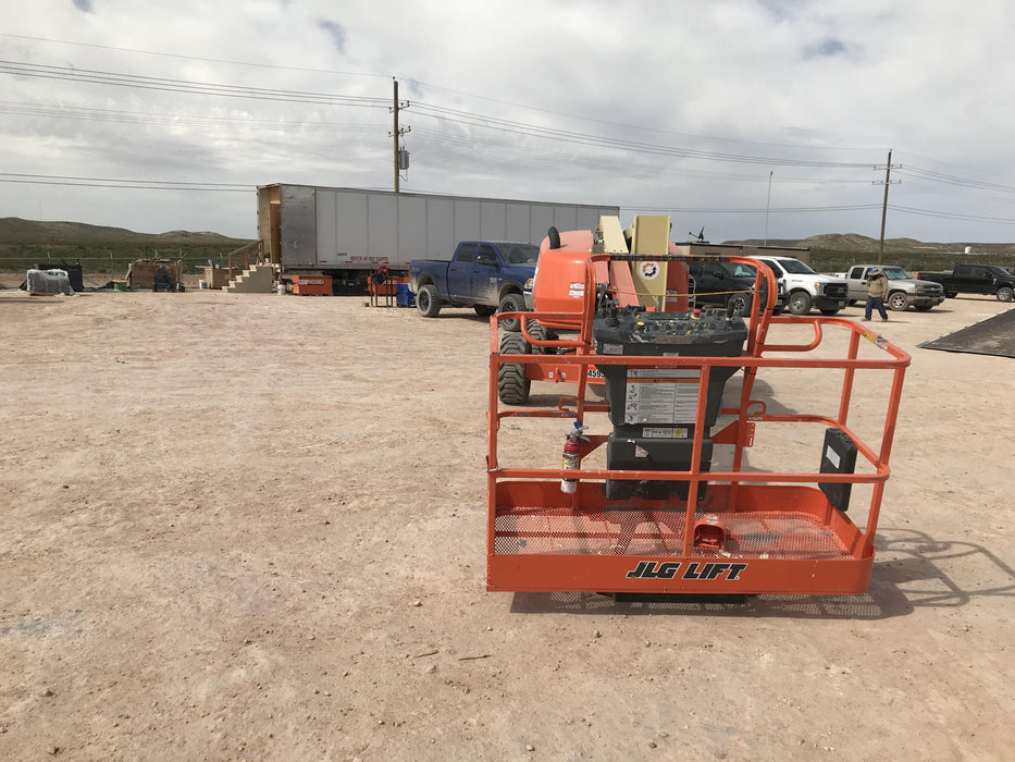 2019 JLG 450AJ