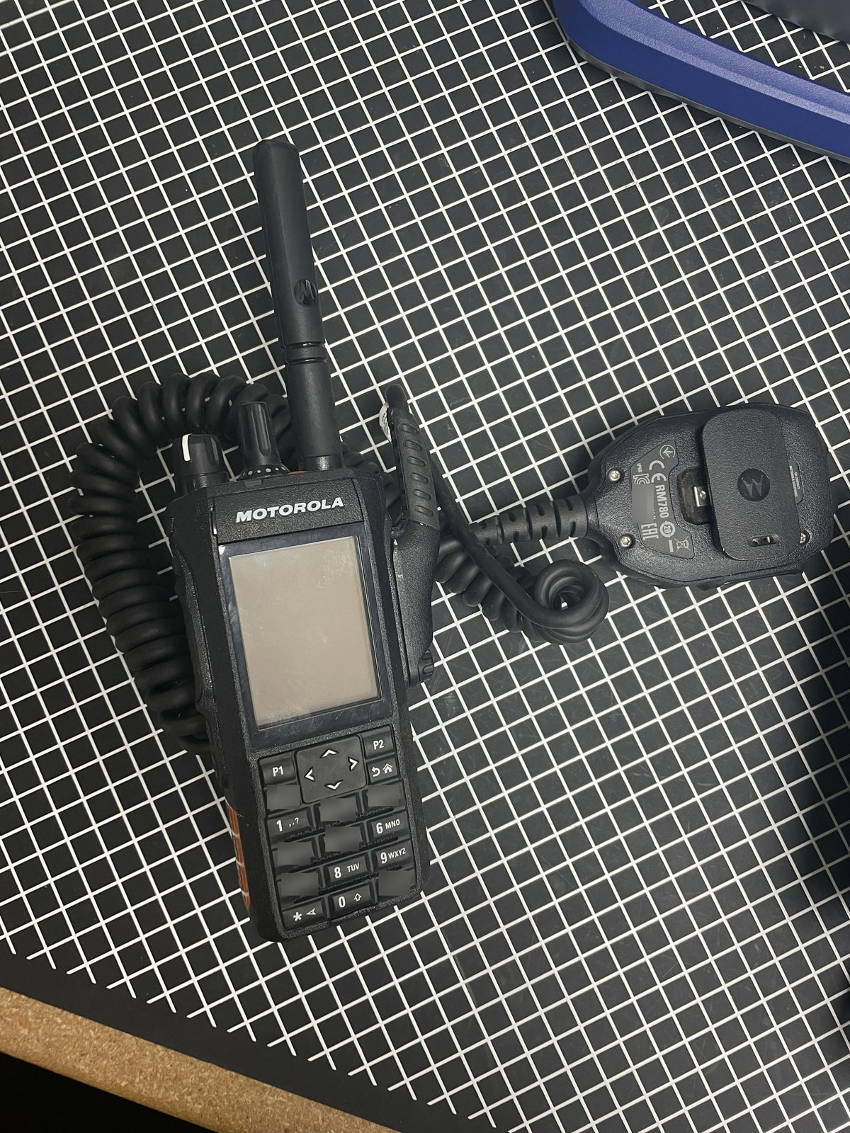 2024 MOTOROLA R7 DISPLAY