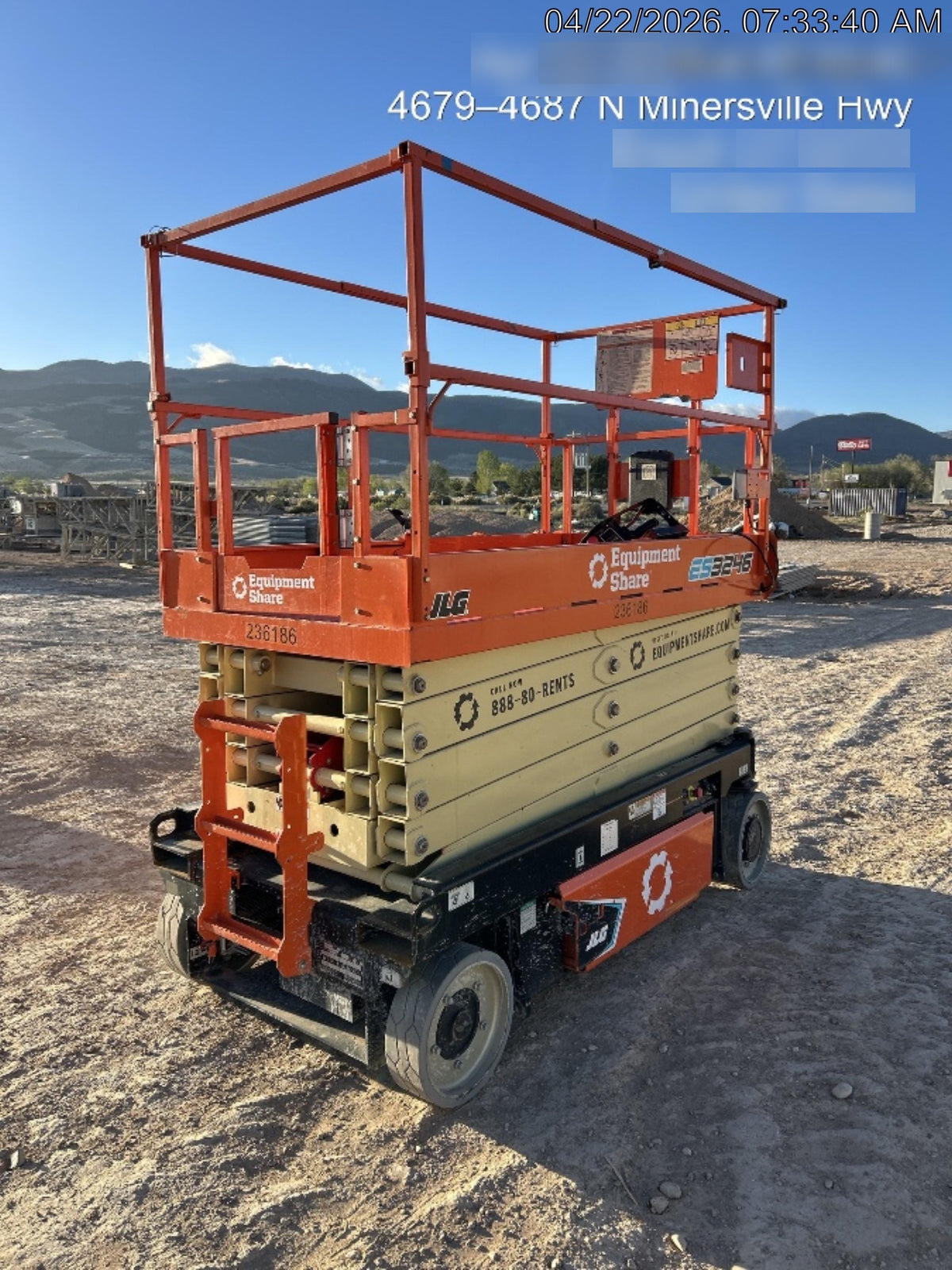 2022 JLG ES3246
