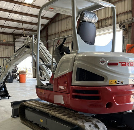 2024 TAKEUCHI TB250-2R