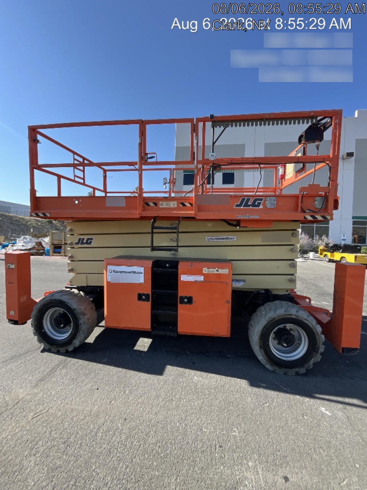 2020 JLG 530LRT