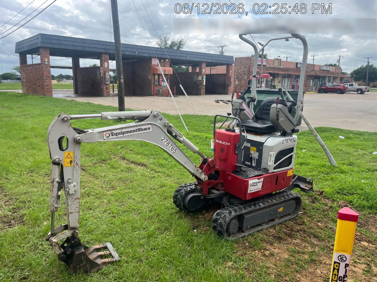 2022 TAKEUCHI TB210R