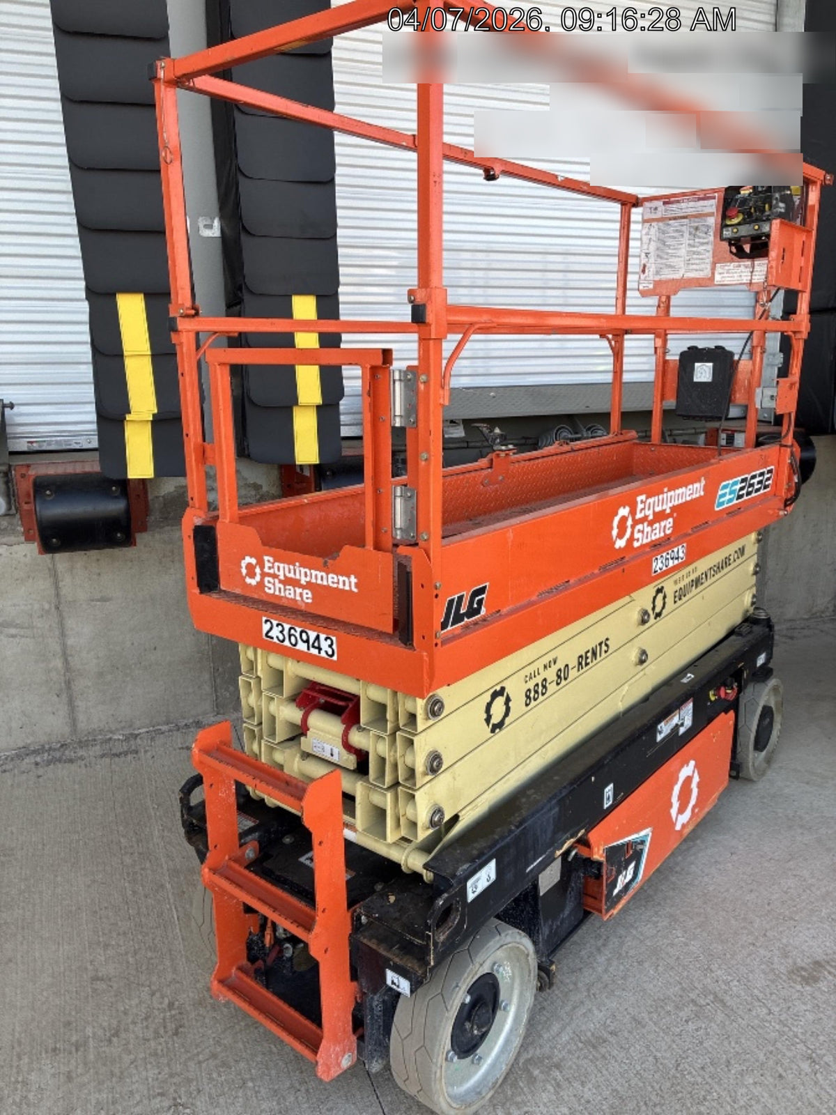 2022 JLG ES2632