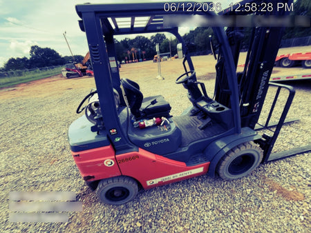 2022 TOYOTA 50-8FGU25