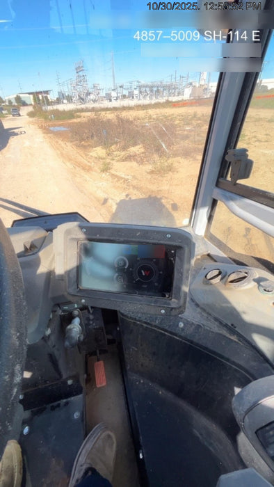 2025 WACKER NEUSON DV604 Cab Standard Tires