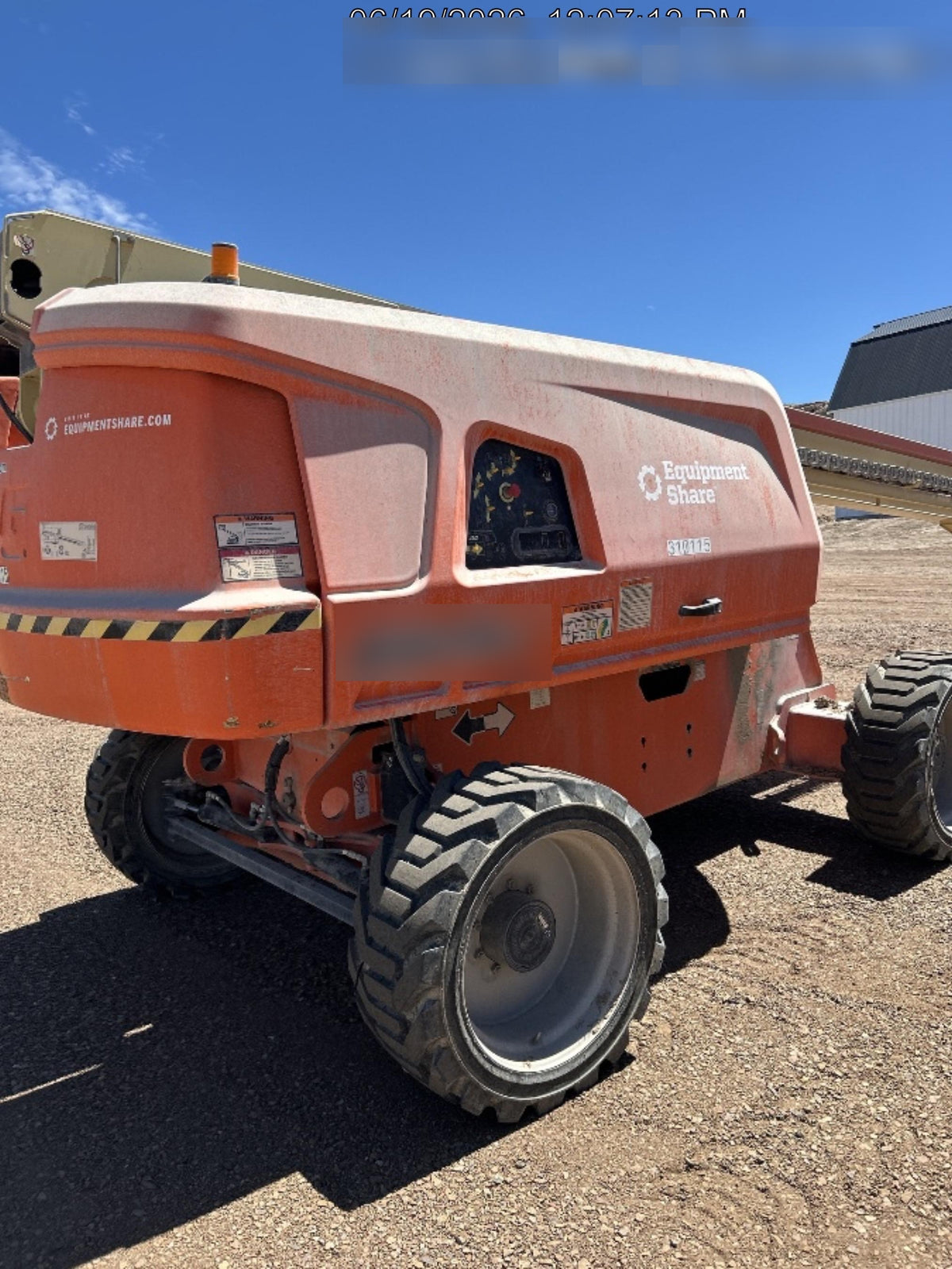 2023 JLG 660SJ